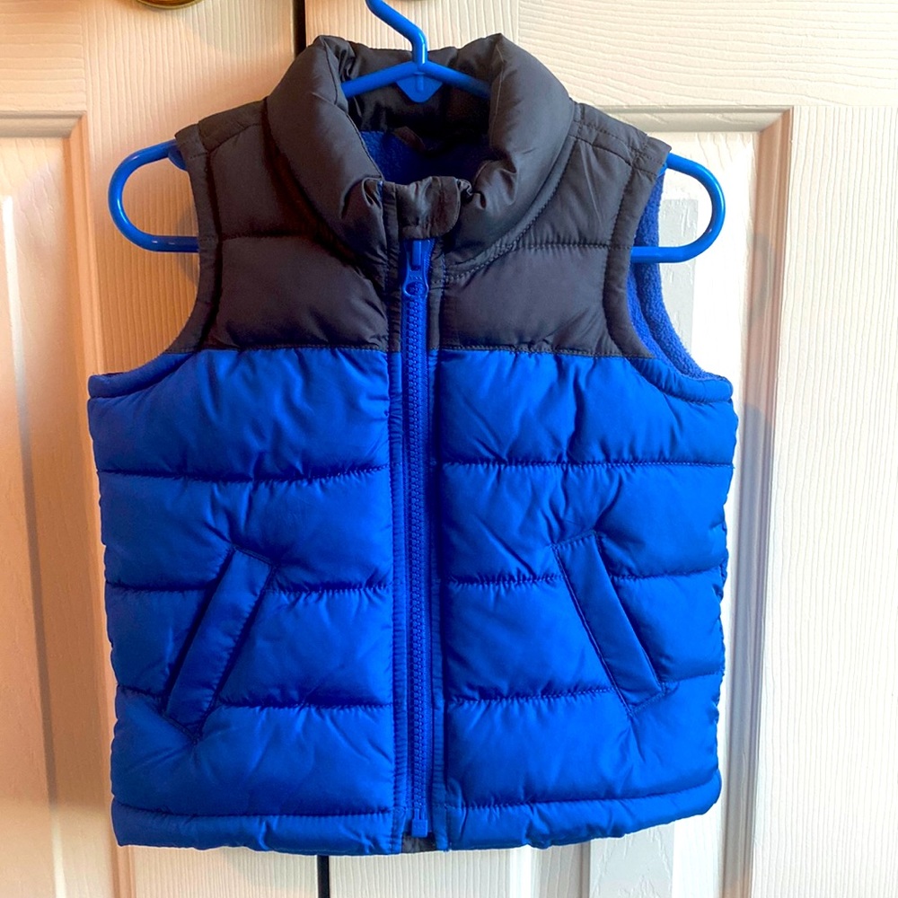 Old Navy Boys Frost Free Blue and Gray Puffer Vest, 18-14 Months